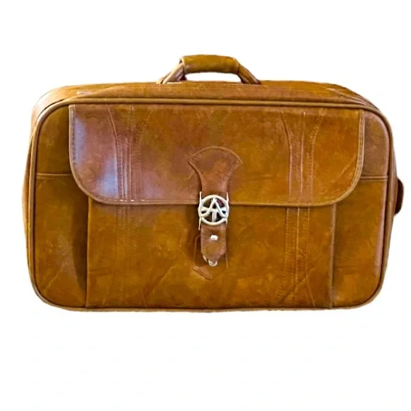 Vintage 1978 American Tourister Inc. 100% Leather Brown Suitcase (Carry-On) - Picture 1 of 17